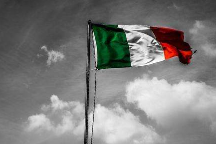 1532066560242642.jpg tp.jpg