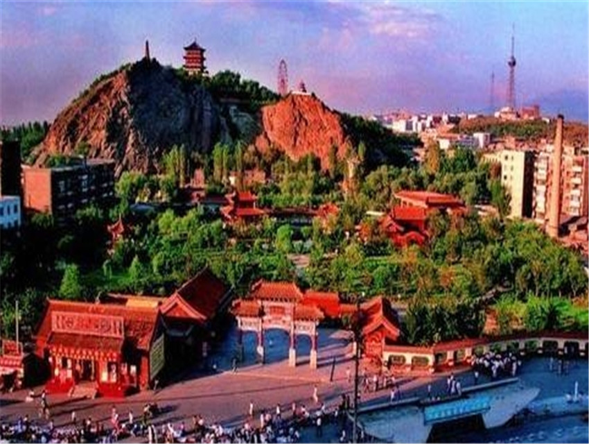 红齐山 - 副本.jpg