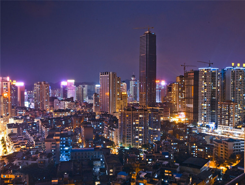 1566204481630697.jpg 夜晚的贵阳.jpg