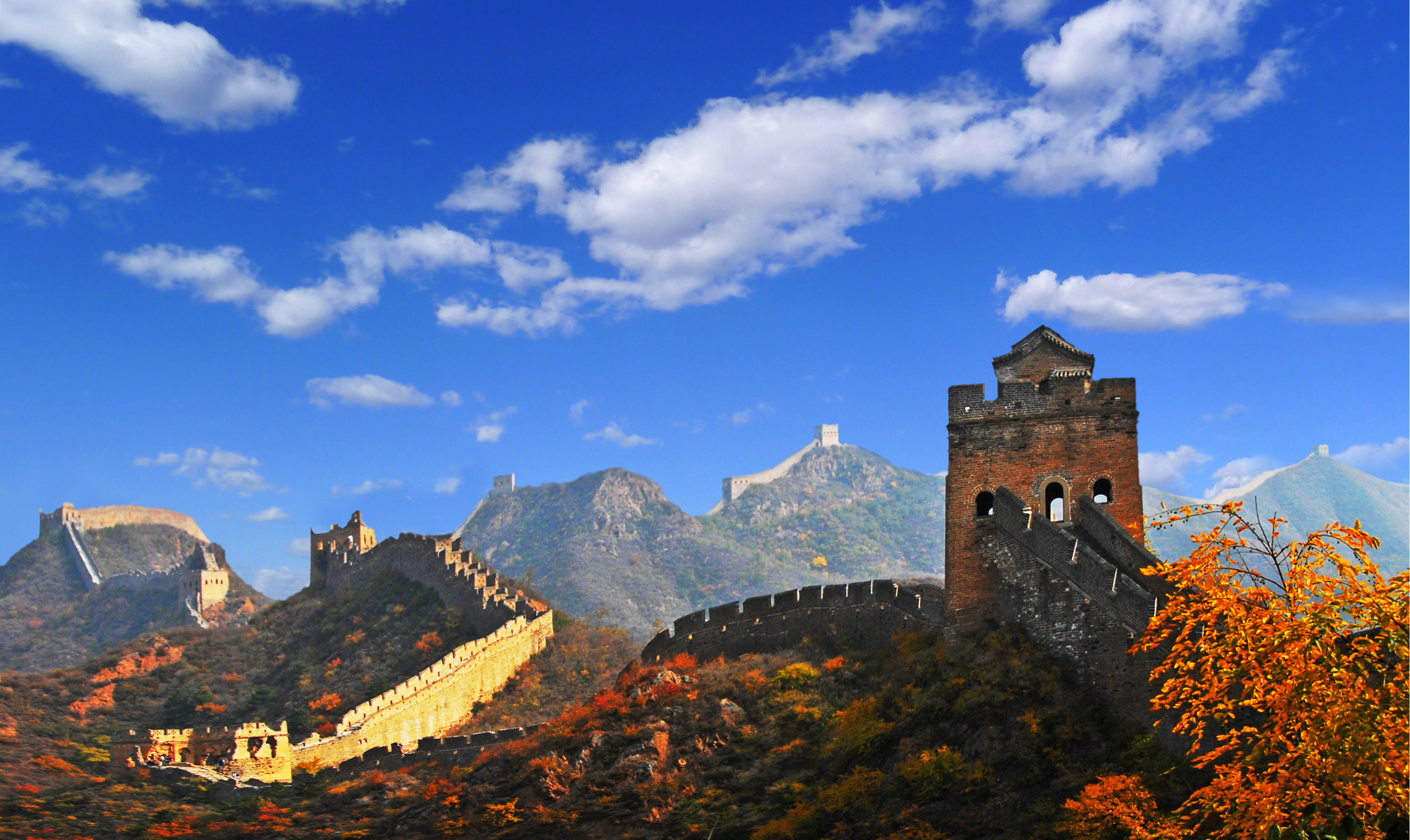 1570517782326965.jpg 【金山岭长城《秋》】作品:《秋色》 作者:HB孺子牛 网名:HB孺子牛 电话: 13603149663 .jpg