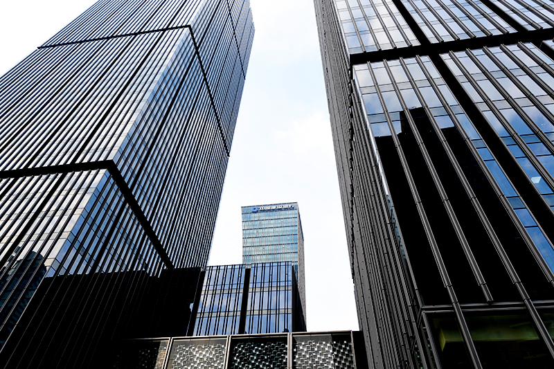 1600651746233038.jpg 2018年1月6日上海陆家嘴1-166-建设银行.jpg