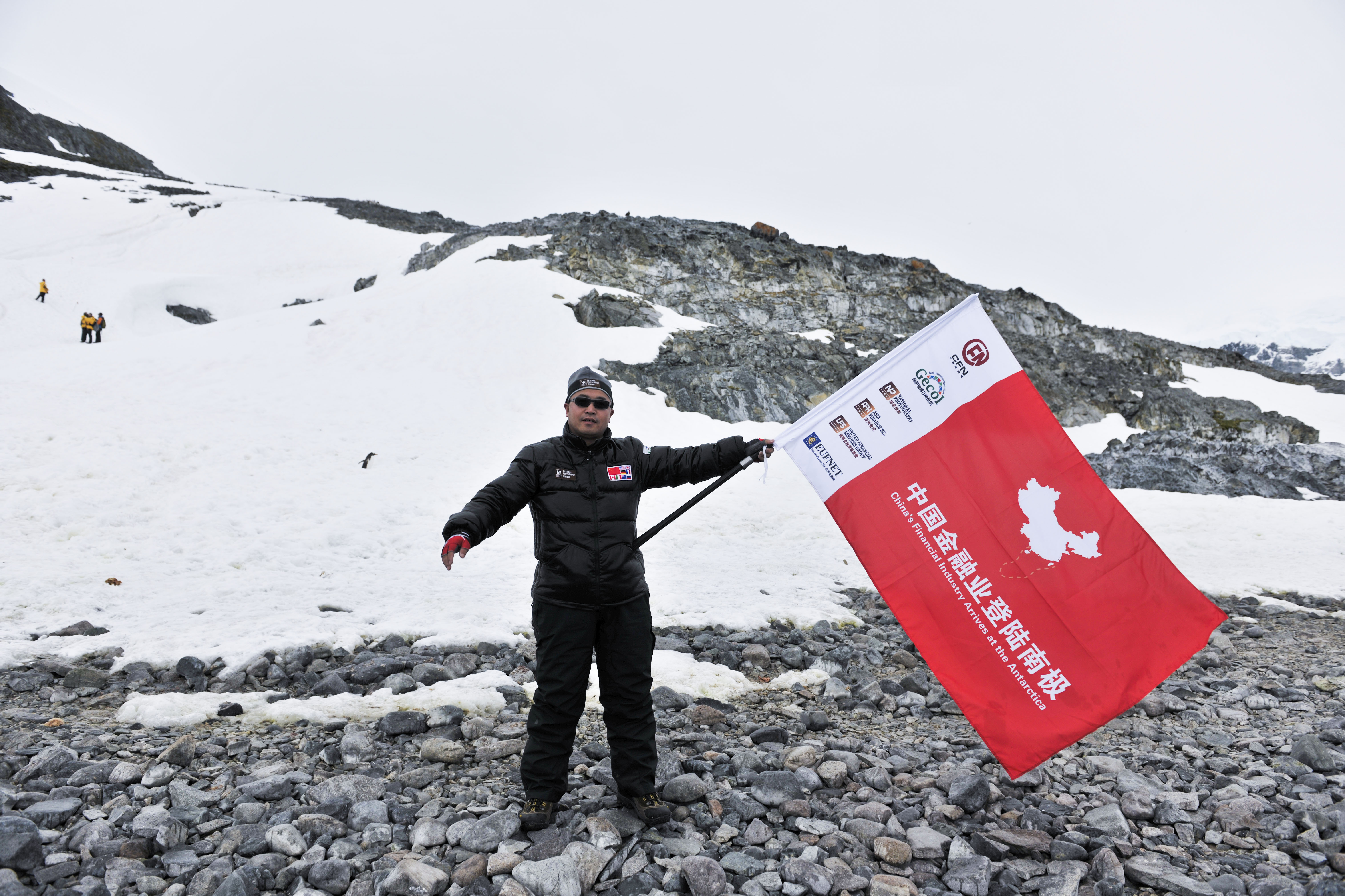 何世红登陆南极-17.jpg