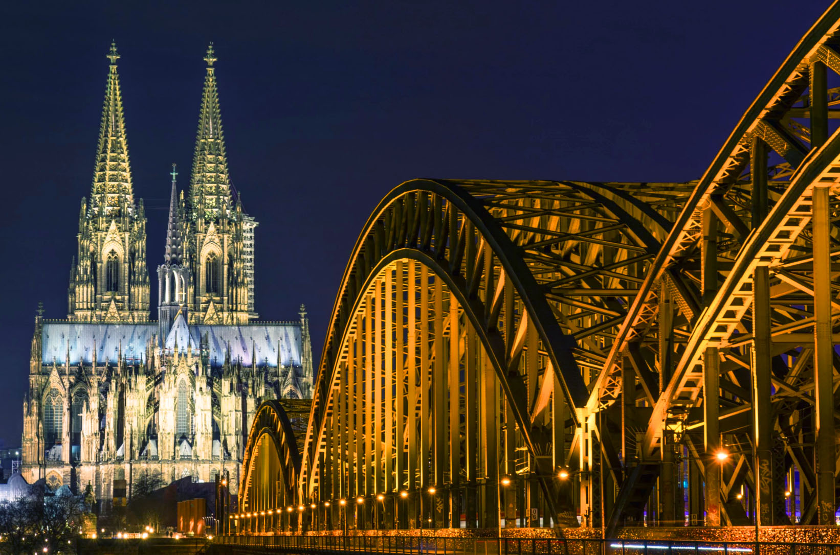 1637891620651018.jpg 德国.jpg