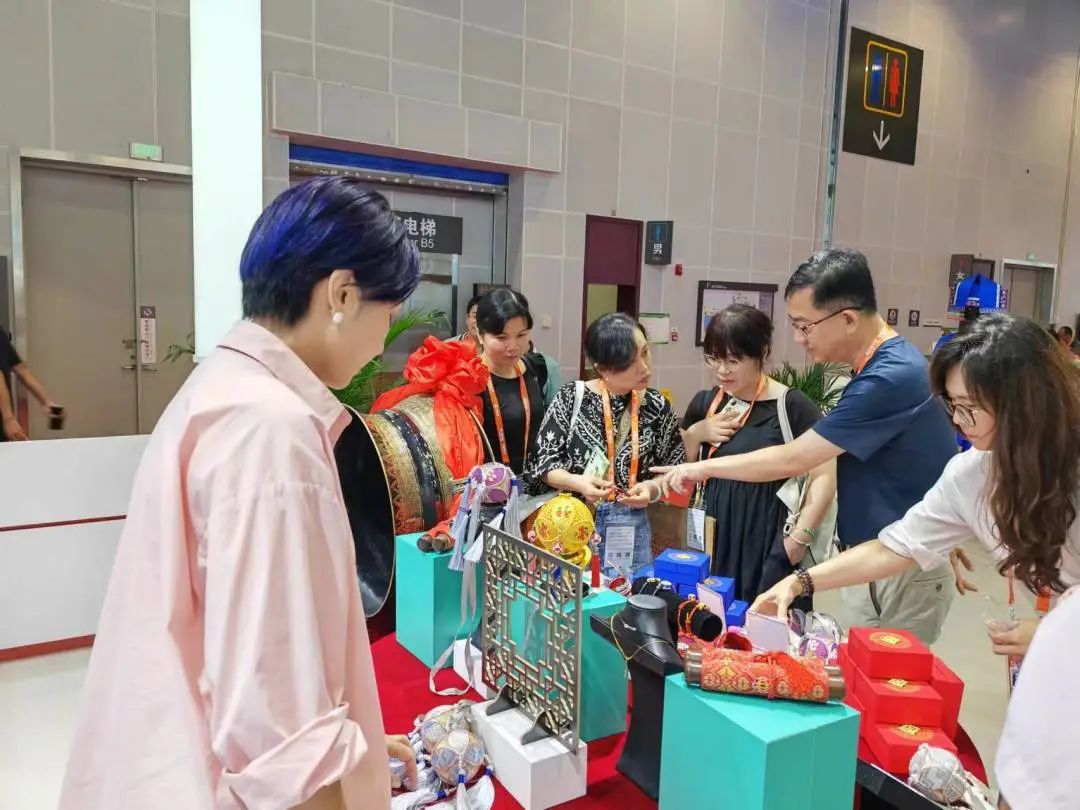 1695063789336237.jpg 640-2.jpg