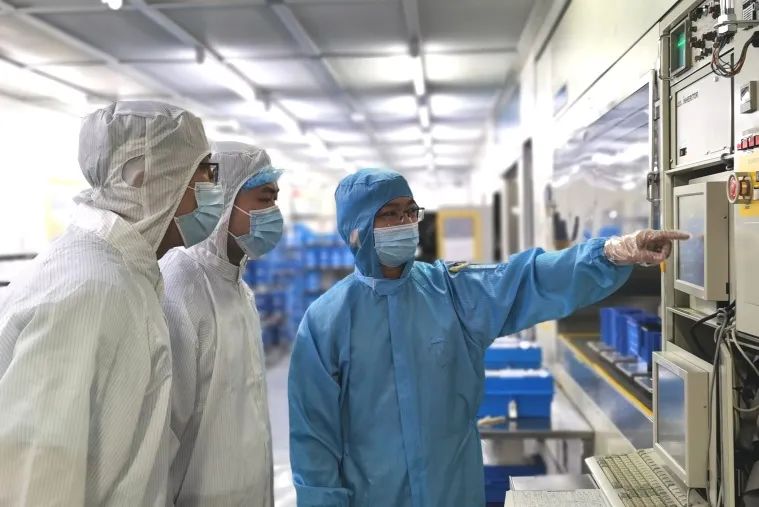 1696821395115226.jpg 640-2.jpg