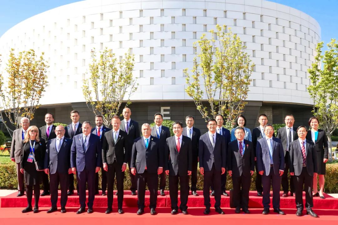 1697469364736151.jpg 640.jpg