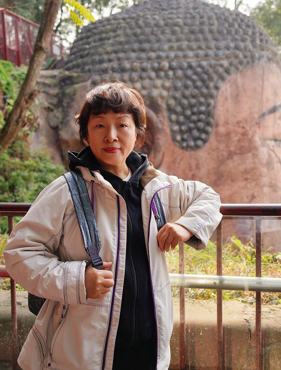 1704984431622947.jpg 贾青个人照片.JPG