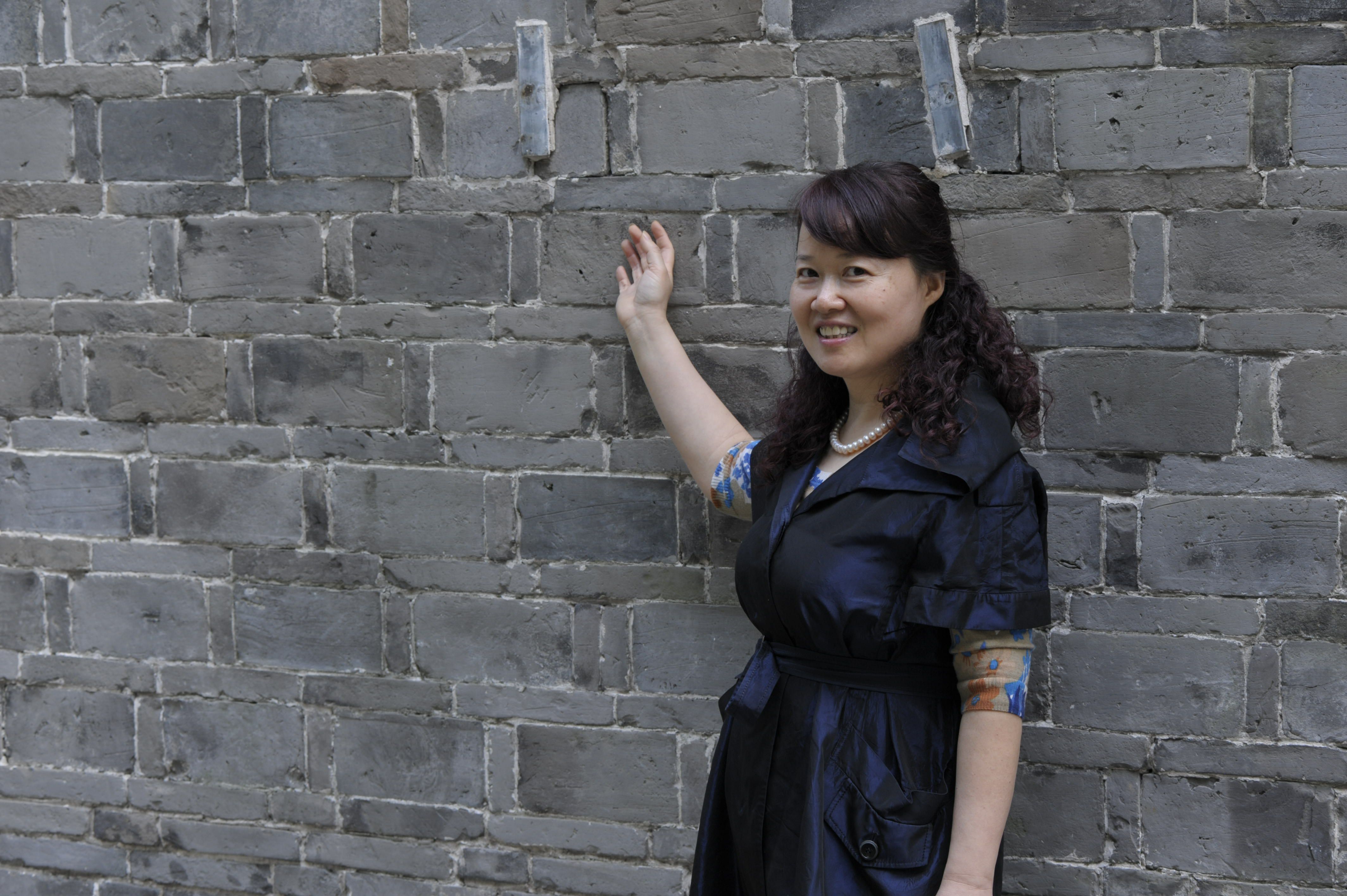 1704985808553810.jpg 谢一芳生活照.jpg