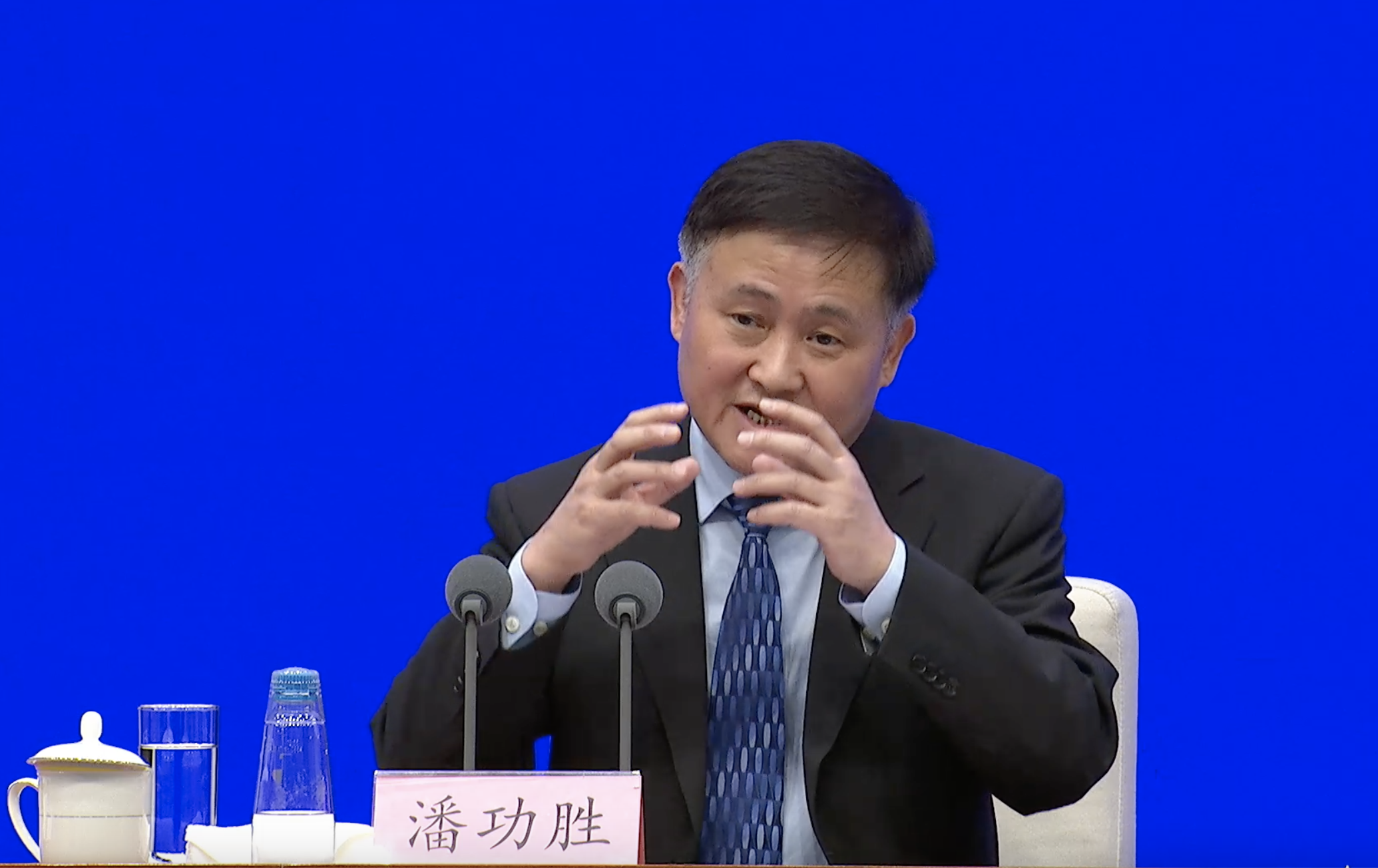 截屏2024-01-24 15.55.25.png