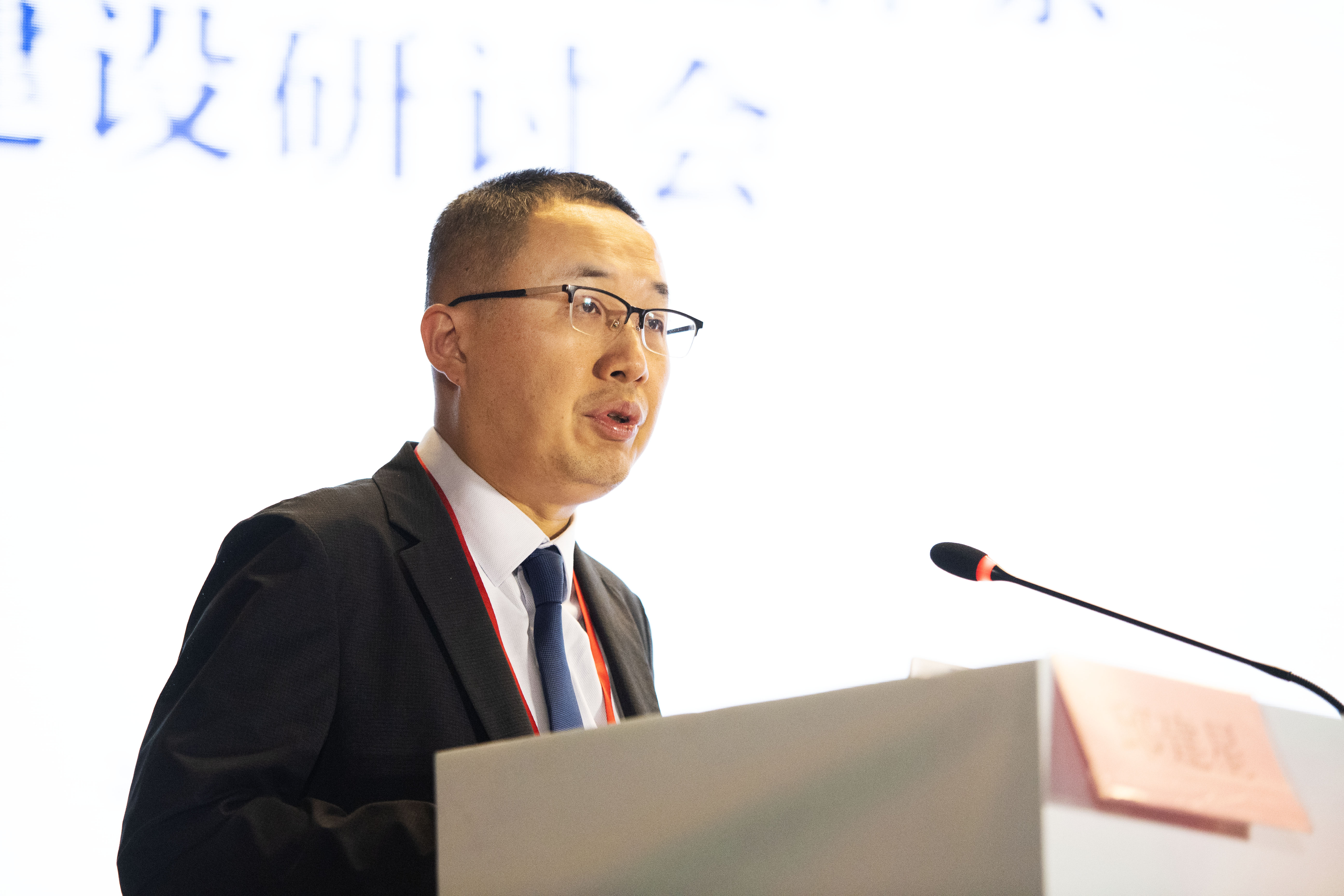 1715600305713446.jpg 北京大学第一医院医疗部副主任邱建星-1.jpg