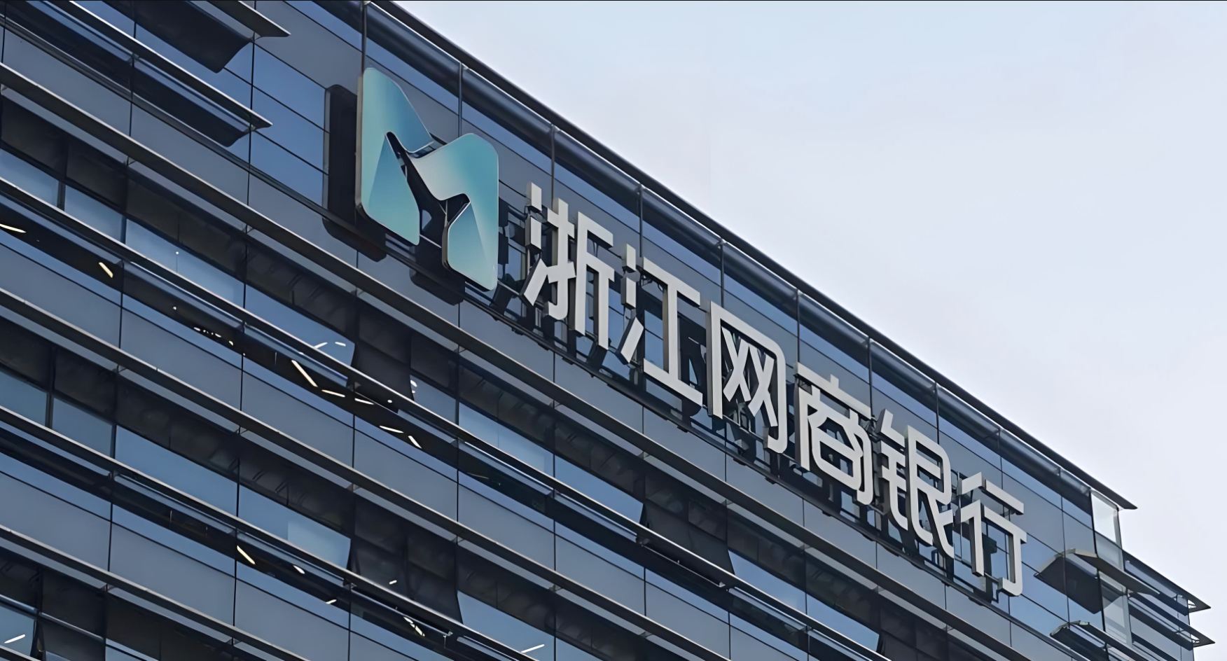 截屏2024-08-16 22.13.04.png