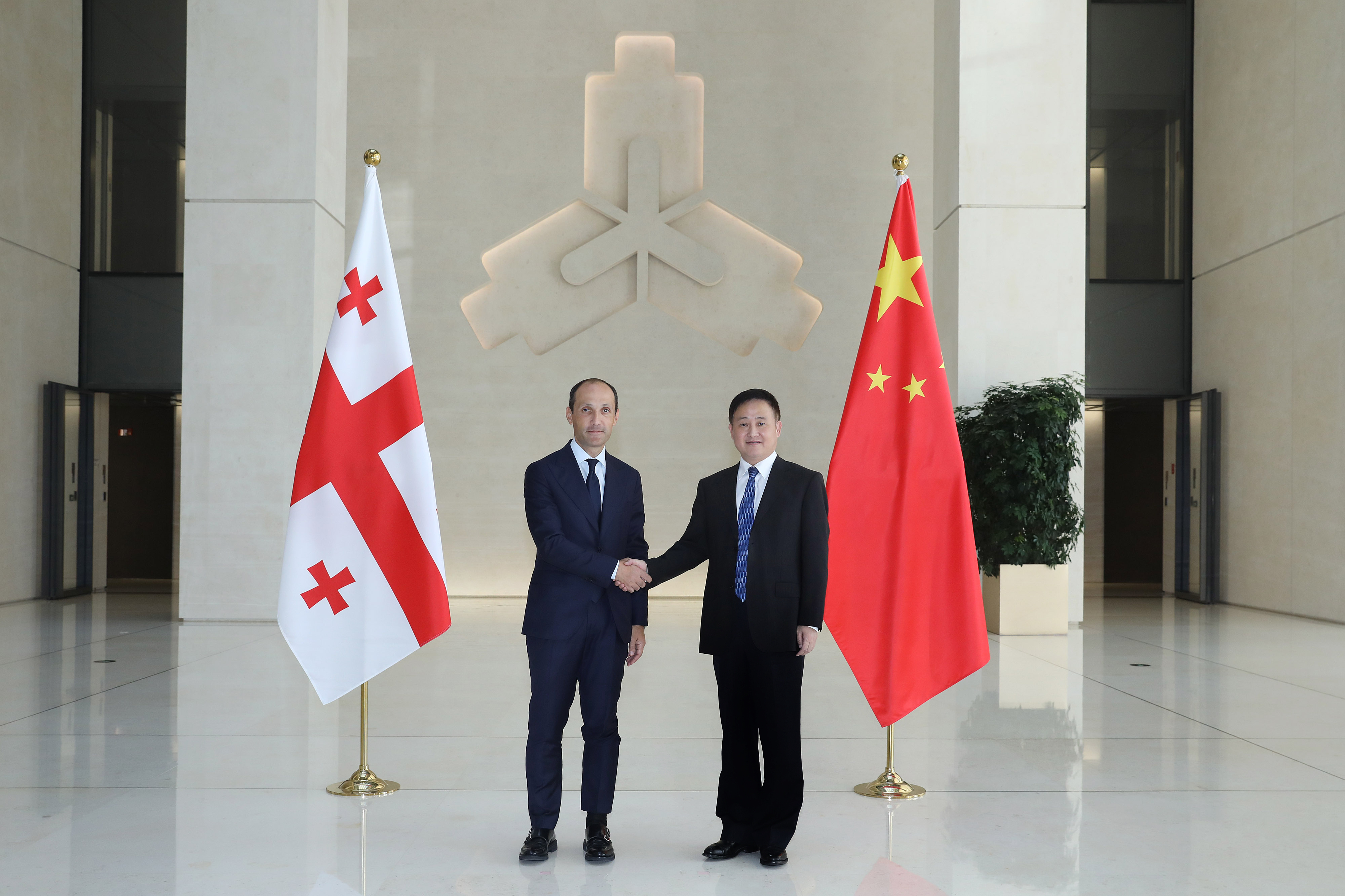 1726226263448602.jpg 史丽修.jpg