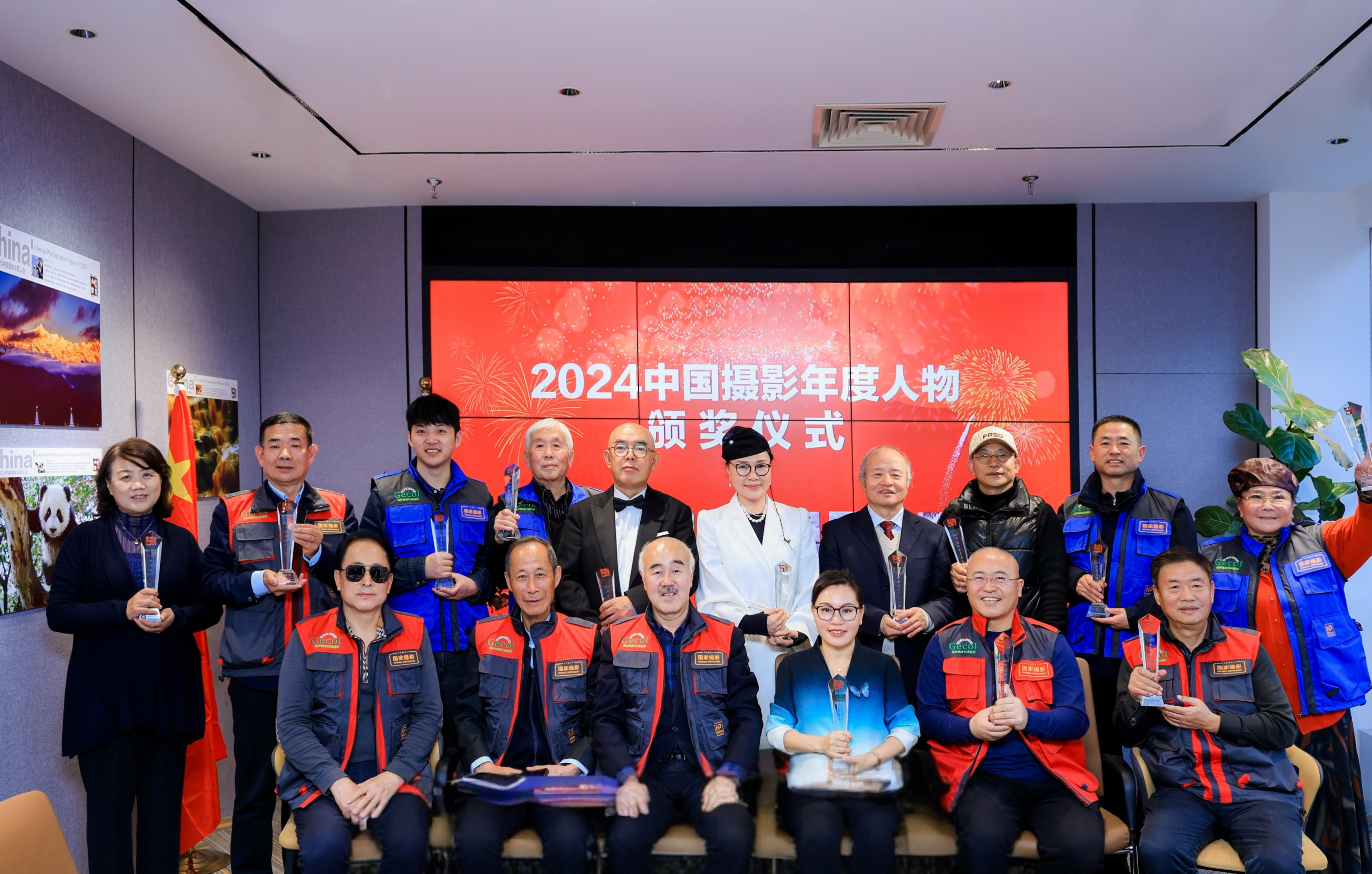 1740028269171909.jpg 2.jpg