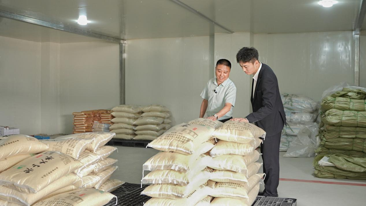 1760510256809494.png 图片2.png