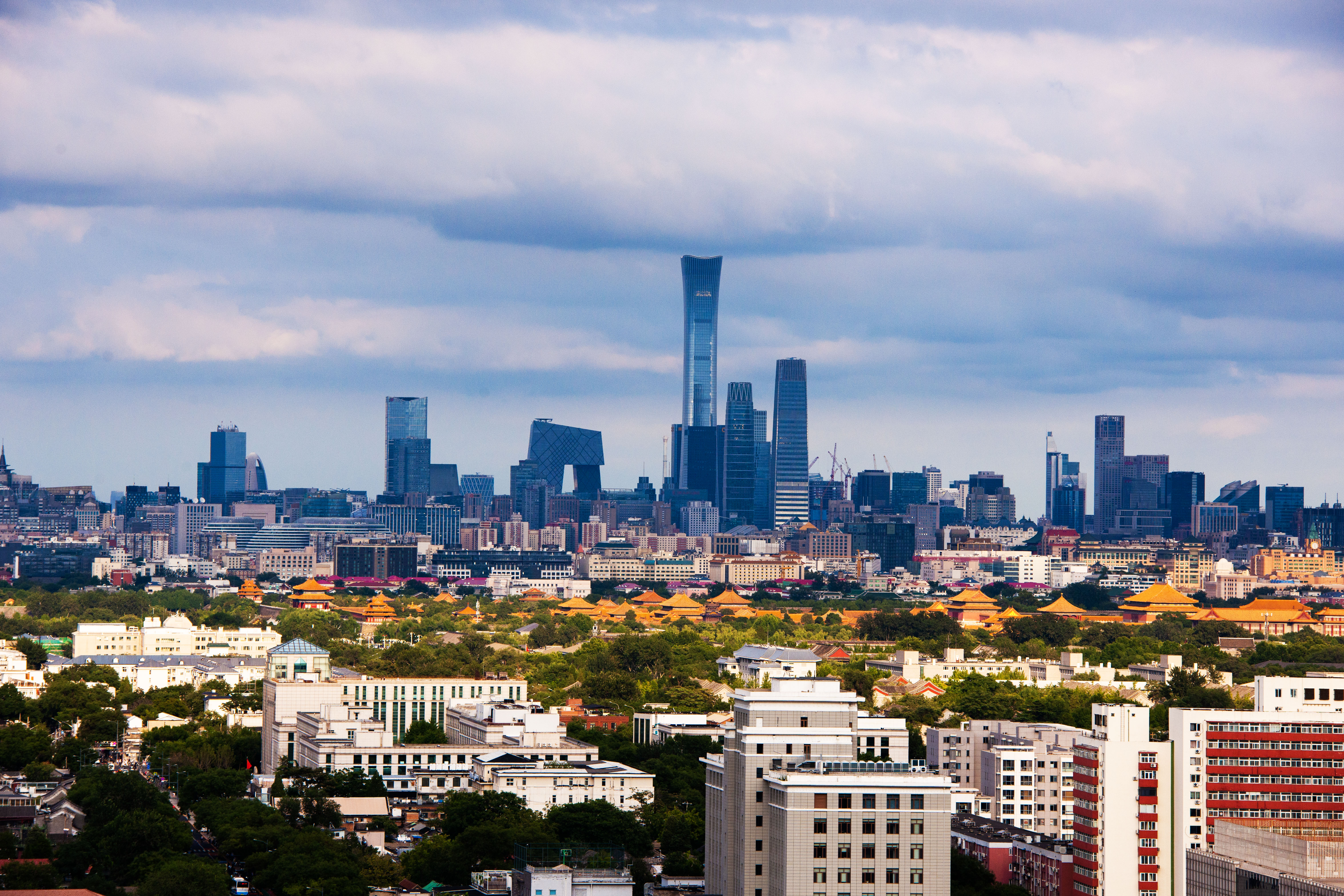 1765359939478173.jpg 2024年8月20日办公室窗前拍摄的中国尊.jpg